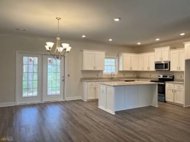 Photo - 311 Brighton Wy