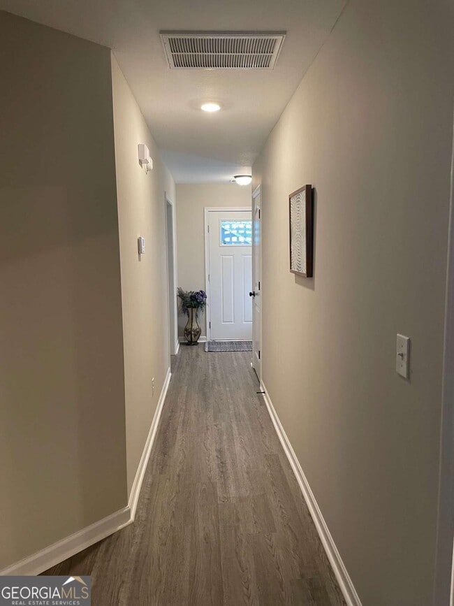 Photo - 114 Jaybee Dr