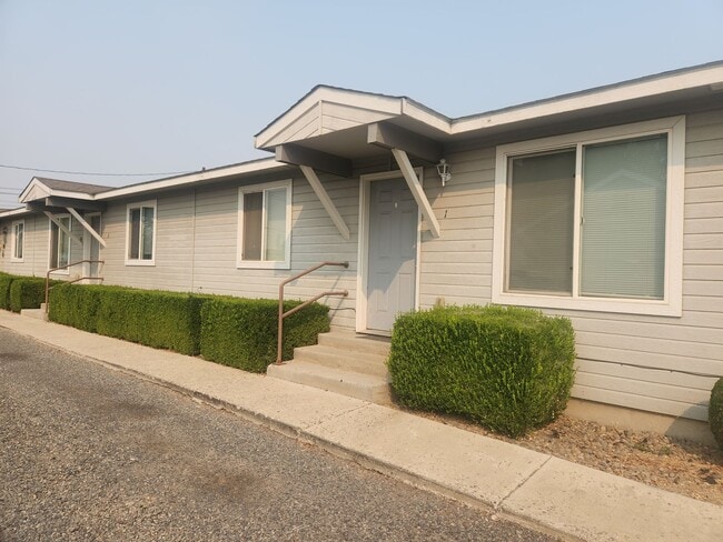 Building Photo - c1708 Unit 1 Rental