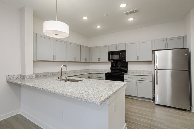 Photo - Franklin Flats