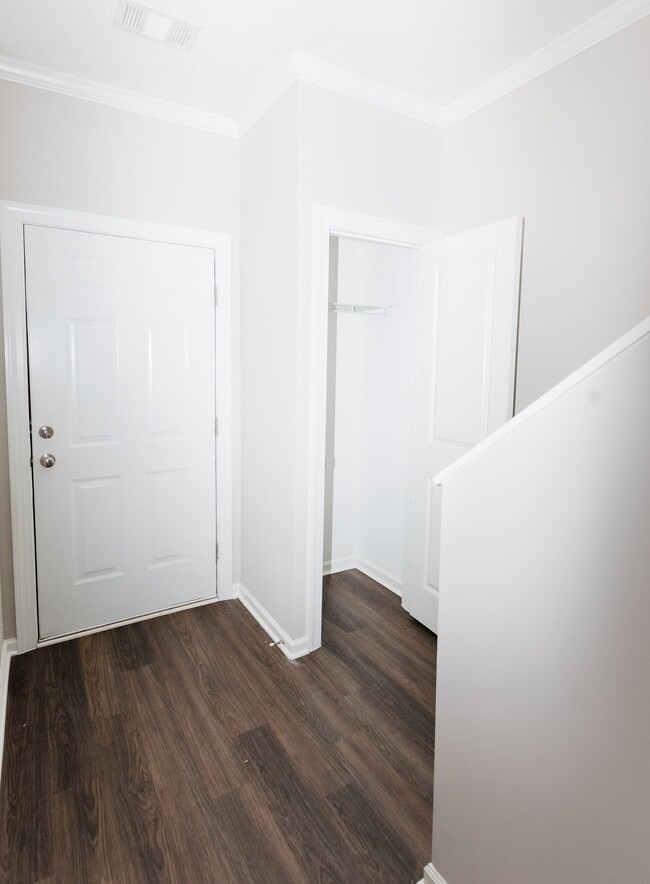 Photo - Adderman Point- 1 bed/1 bath Apartment