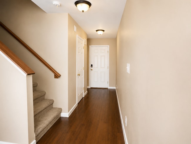 Photo - 5571 Wavecrest Cir