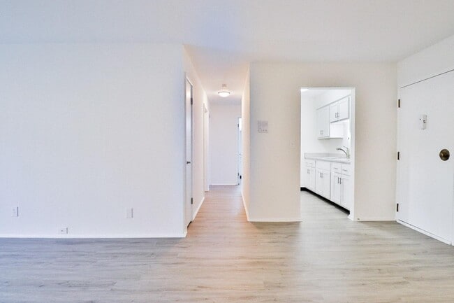 Hillside Village Apartments