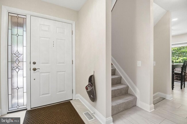 Building Photo - 1509 Farsta Ct