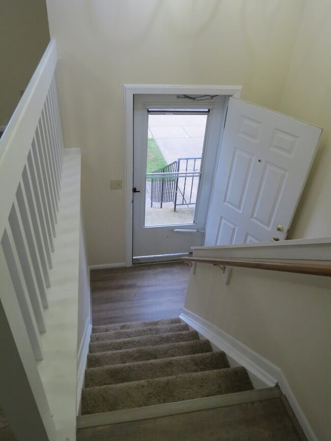 Photo - 1091 Rendezvous Ln