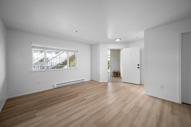 Experience the warmth and openness of this inviting living space, perfect for relaxation.