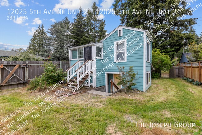 Building Photo - 12025 5th Ave NE Unit 12025 5th Ave Ne  2