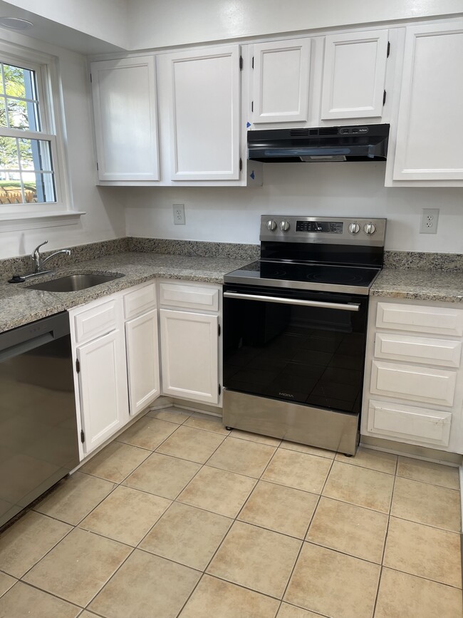 Photo - 2846 Lester Lee Ct