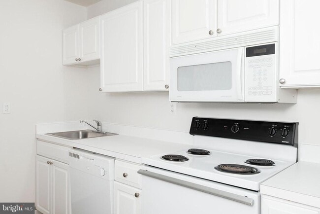 Photo - 1411 Walnut St Unit 501