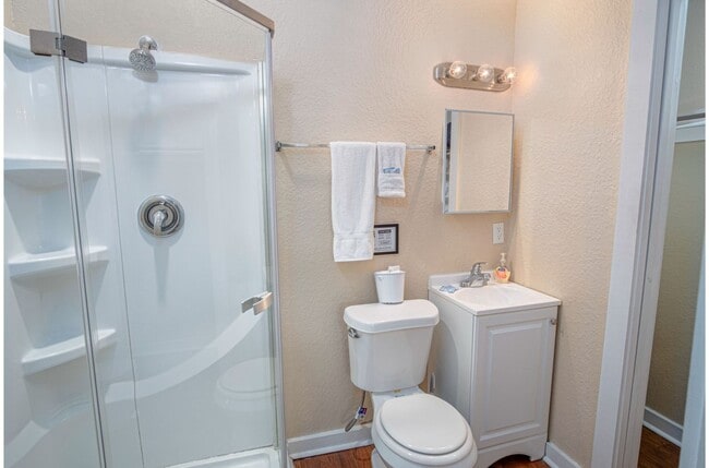 Photo - Douglas Unit #C