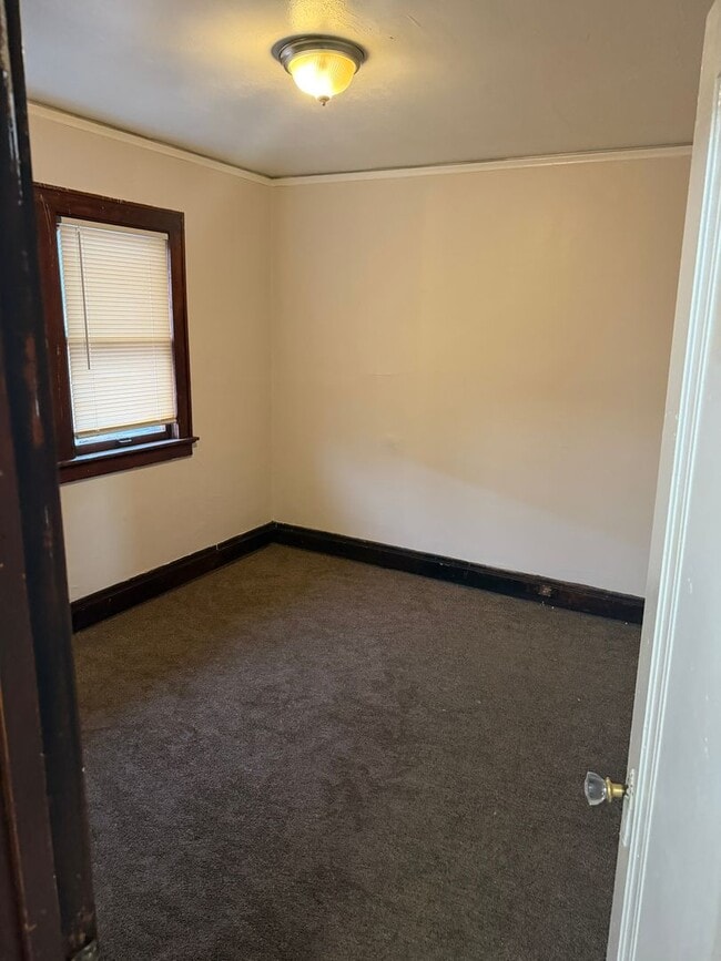 Photo - 4021-23 North 24th Place Unidad 4023