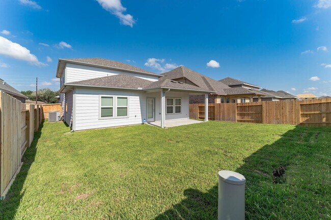 Photo - 4322 Pale Fox Ln