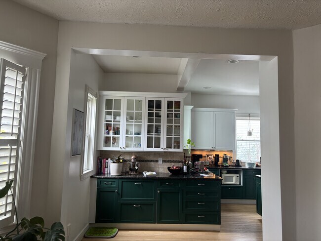 Photo - 33 Bellevue St Unit 33 Bellevue St