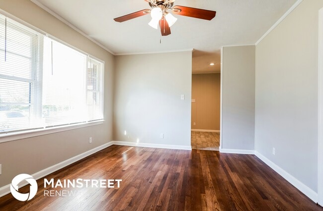 Photo - 131 Mears St