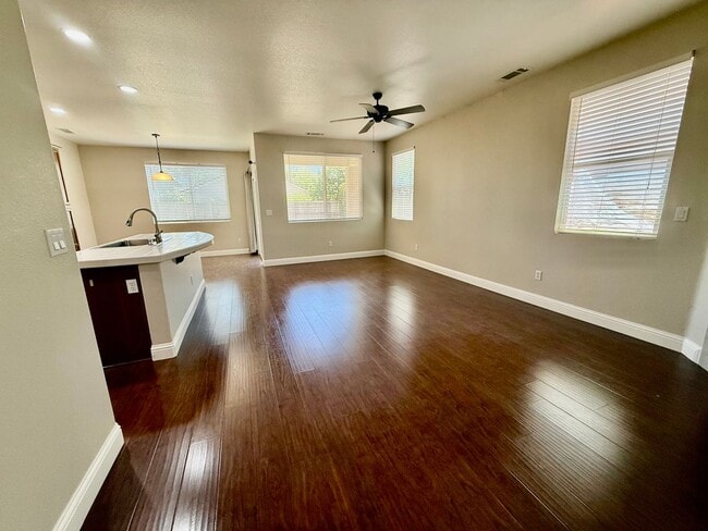 Photo - Beautiful home near Woodcreek high school