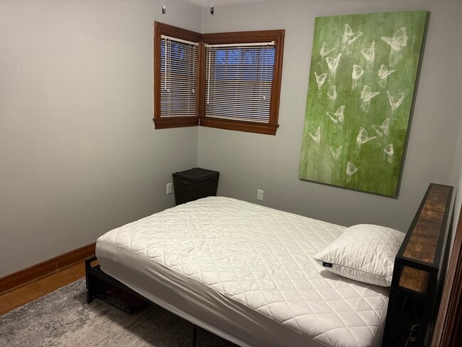 Building Photo - 41 Prospect Pky Unit 2