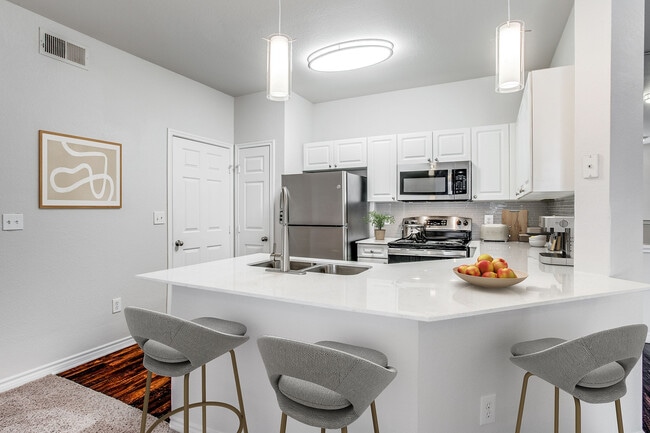 Interior Photo - Halston on Frankford