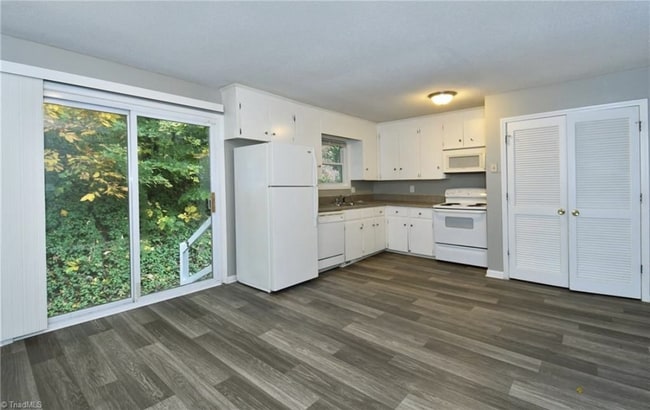 Building Photo - 1236 Fenimore St Rental