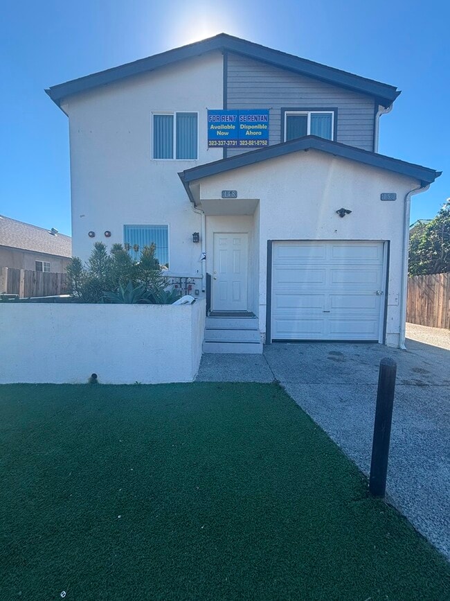 Building Photo - 148 W 79th St