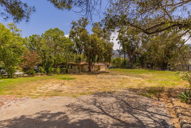 Photo - 605 W Ojai Ave