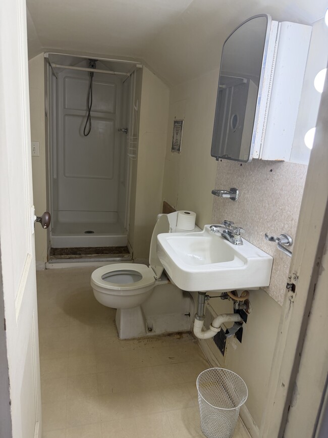 Photo - 314 W Crawford St Unidad 314B