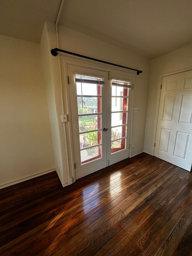 Photo - 1208 Washington Ave Unit 1