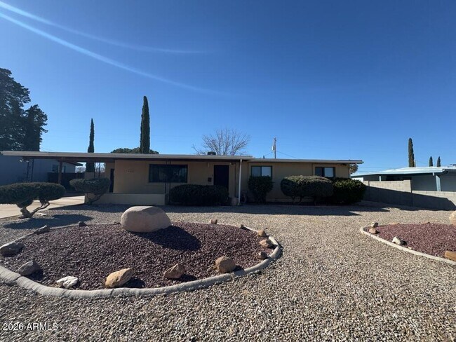 Photo - 189 E James Dr