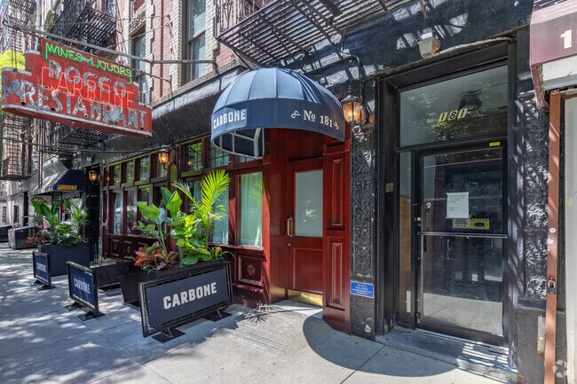 Entrance - 177-181 Thompson St