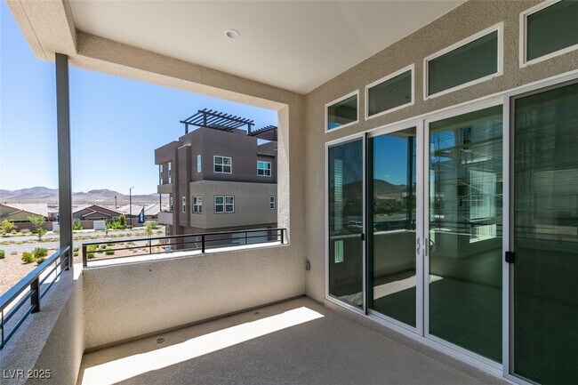 Photo - 3343 Birdseye Maple Ave