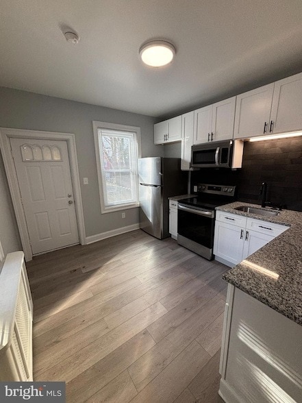 Photo - 318 E Marshall St