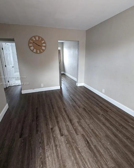 Building Photo - 1761 Ali Baba Ave Unit 4