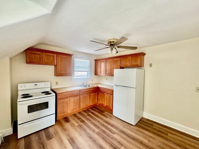 93 Parker St Unit 2