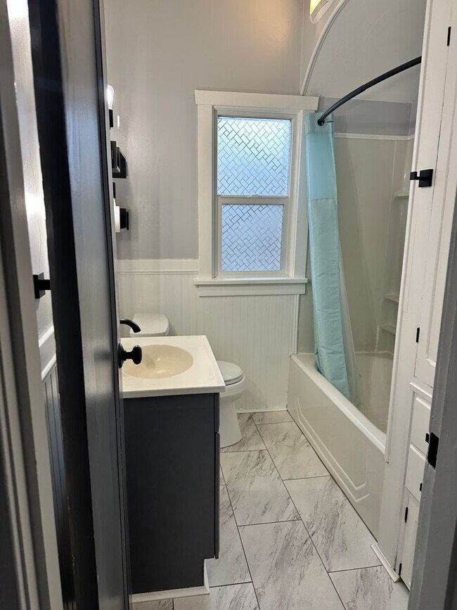 Photo - EK1-TFS Unit EK1-TFS