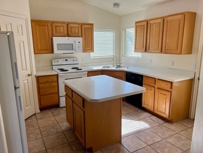 Photo - 3 Bed/ 2 Bath HOME