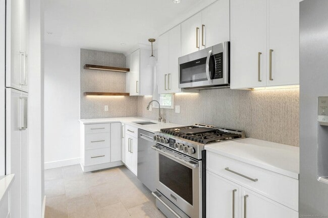 Photo - 124 Minturn Pl