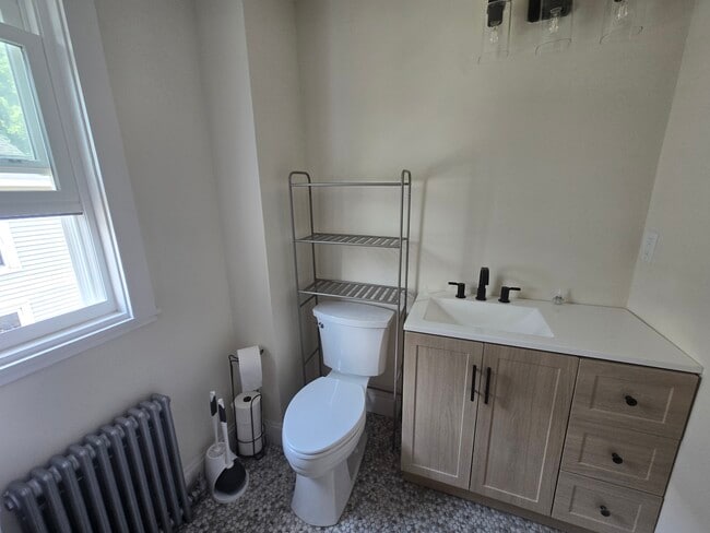 19 Vernon St Unit 19-2 Vernon Street