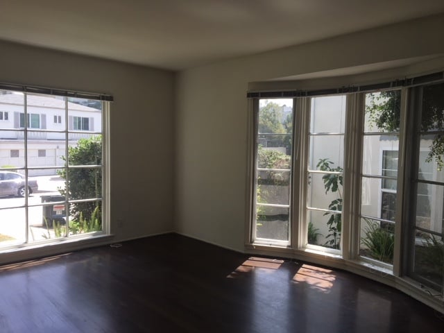 Building Photo - 609 Kelton Ave Rental