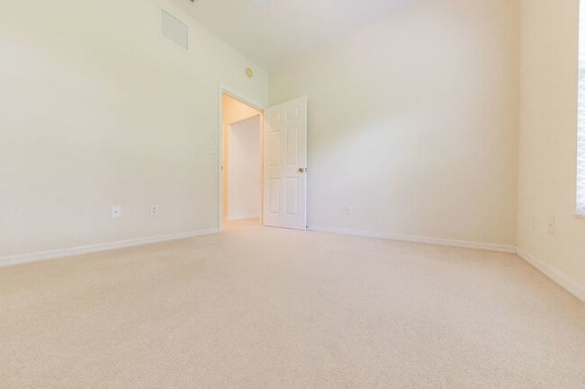 Photo - 1203 Eagle Pond Dr