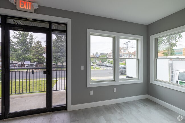 Entrance Vestibule - 57 Peters Place