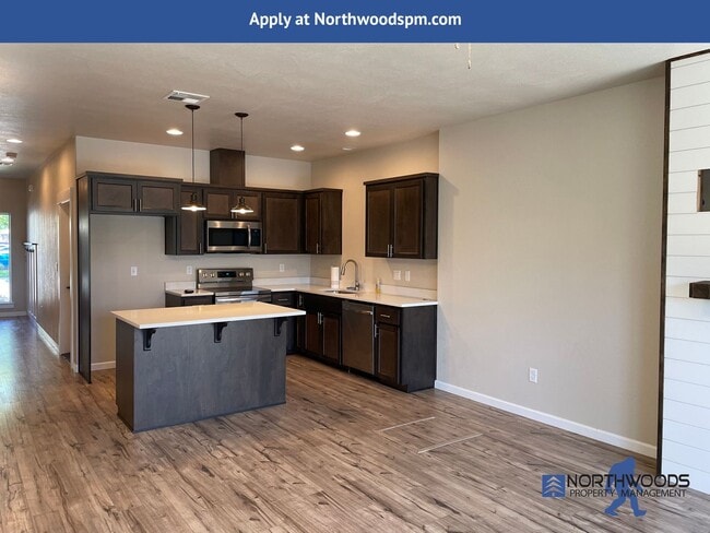 Photo - Gorgeous 2 Bedroom 2.5 Bath Townhome  in W...