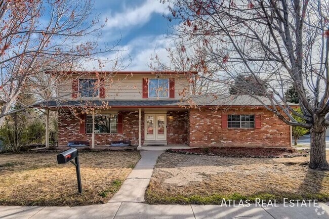 Building Photo - 2994 Whileaway Cir E Rental
