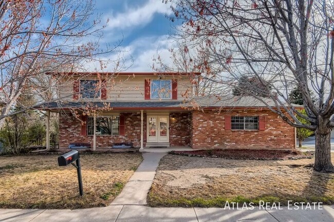 Photo - 2994 Whileaway Cir E House