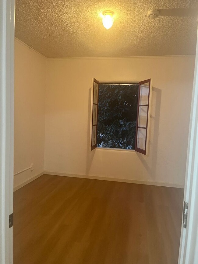 Photo - Charming 1-bedroom/1-bathroom unit