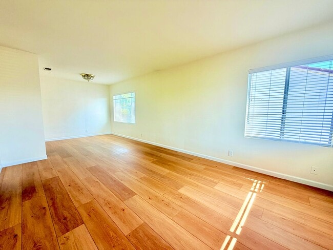 Photo - 428 N 6th St