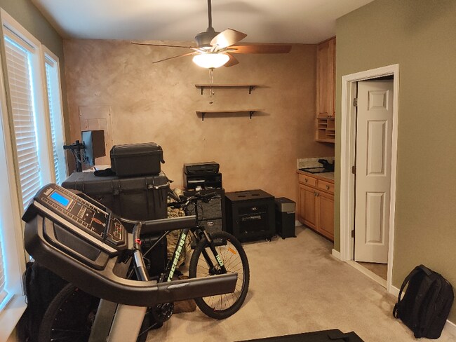 Photo - 2110 Hardbower Way