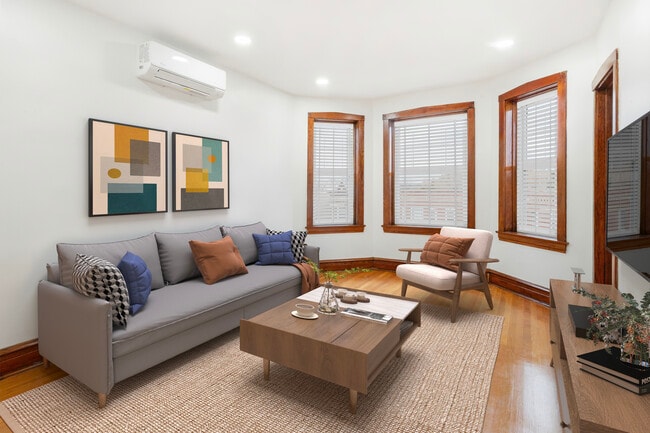 Photo - 3115 N Davlin Ct Unit 3