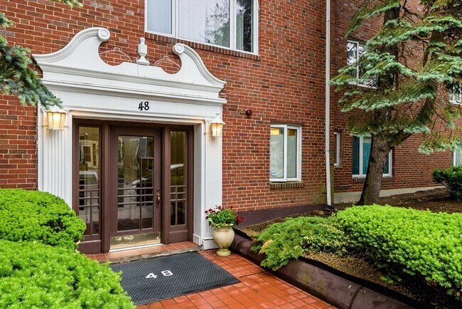 Photo - 48 Hollis St Unidad 5H