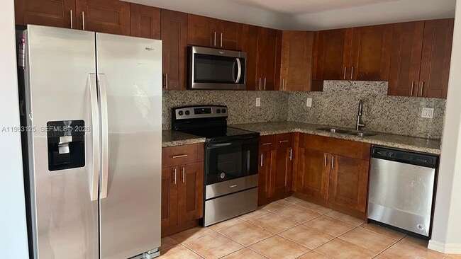 Photo - 16424 SW 73rd Terrace