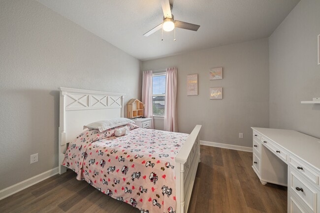 Photo - 27022 Brighton Valley Way