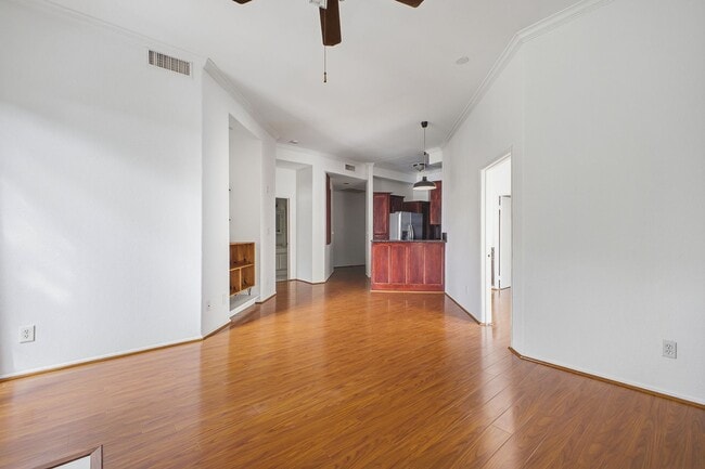 Photo - Highland Park 2 Bed / 2 Bath Condo with Resort-Style Amenities